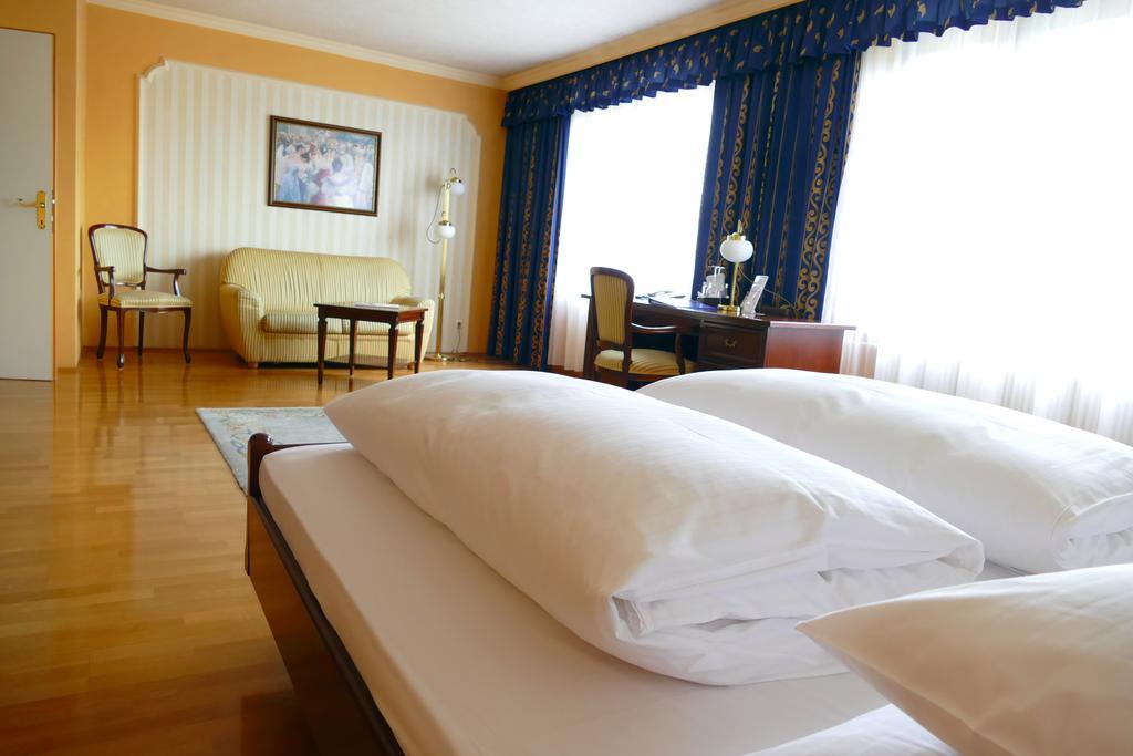 Hotel Pfeifer Zum Kirchenwirt Graz Exteriör bild