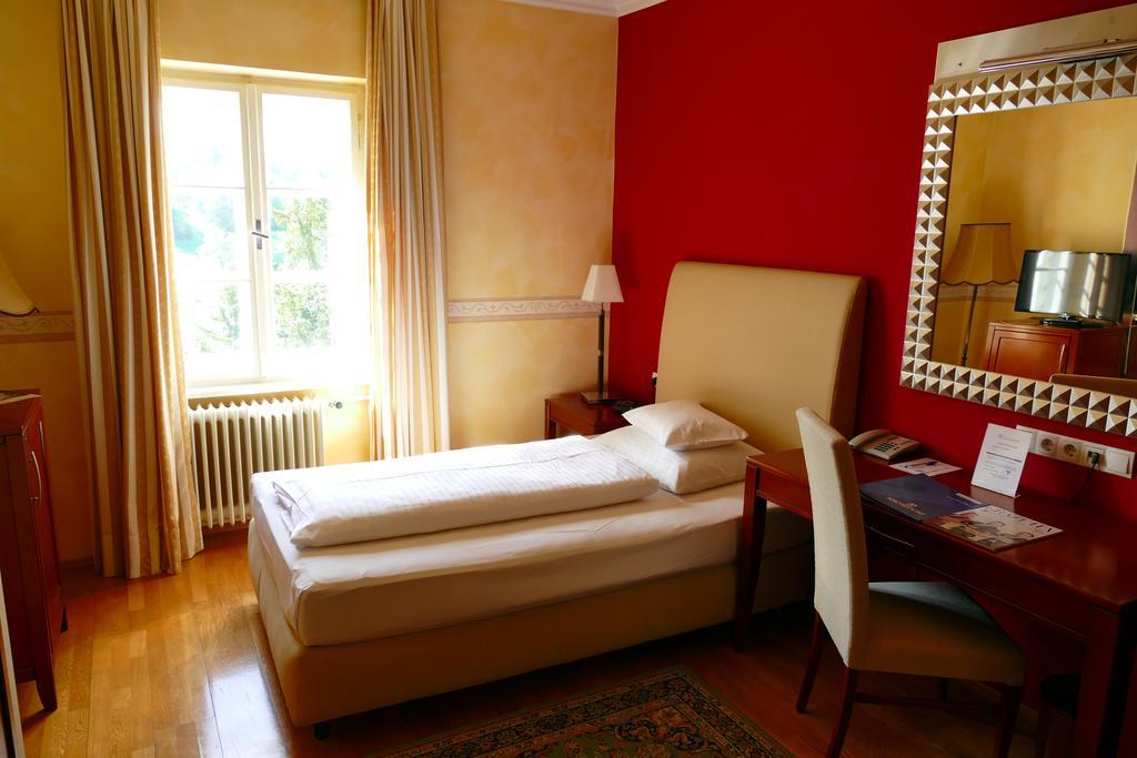 Hotel Pfeifer Zum Kirchenwirt Graz Exteriör bild