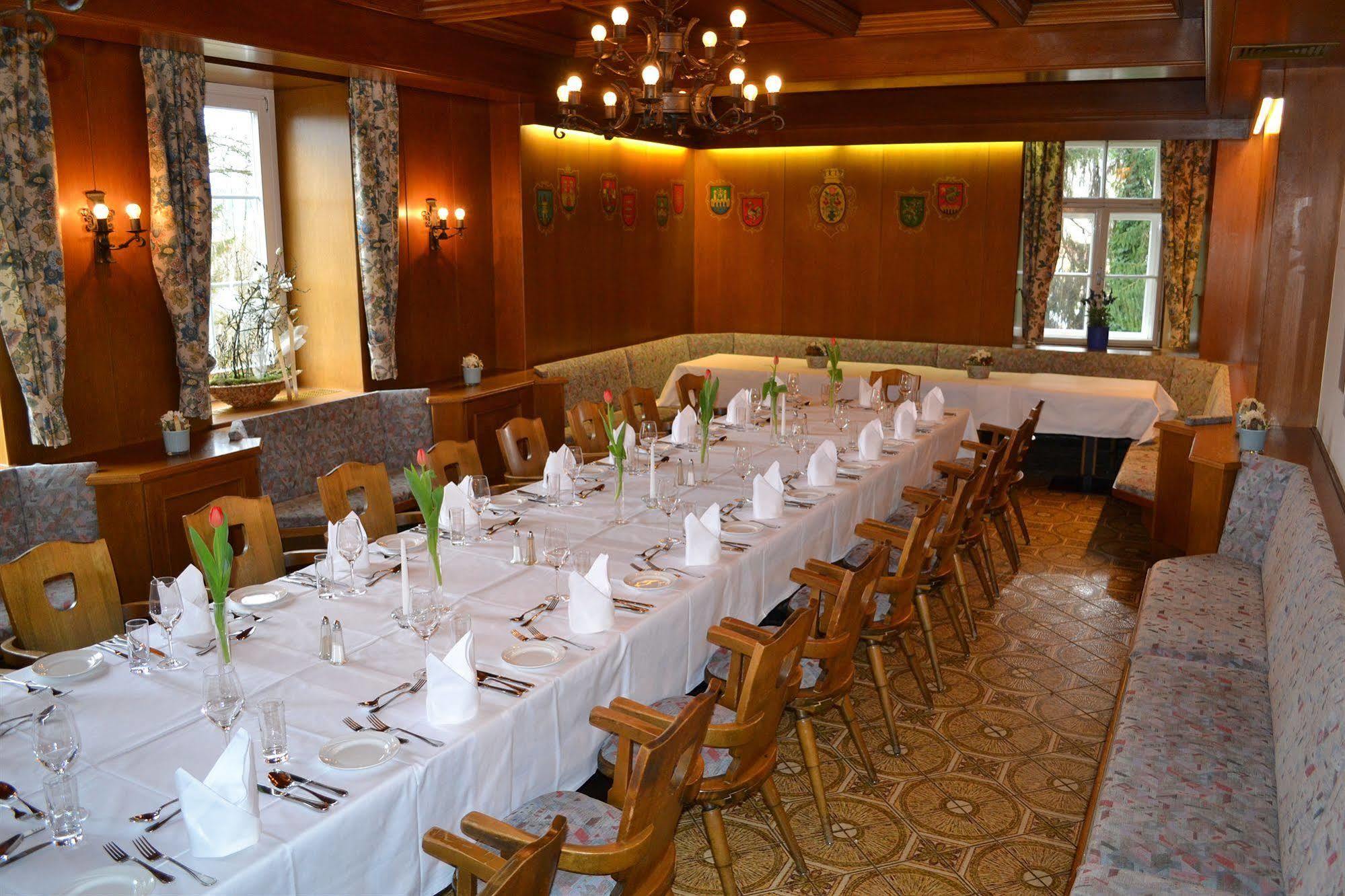 Hotel Pfeifer Zum Kirchenwirt Graz Exteriör bild