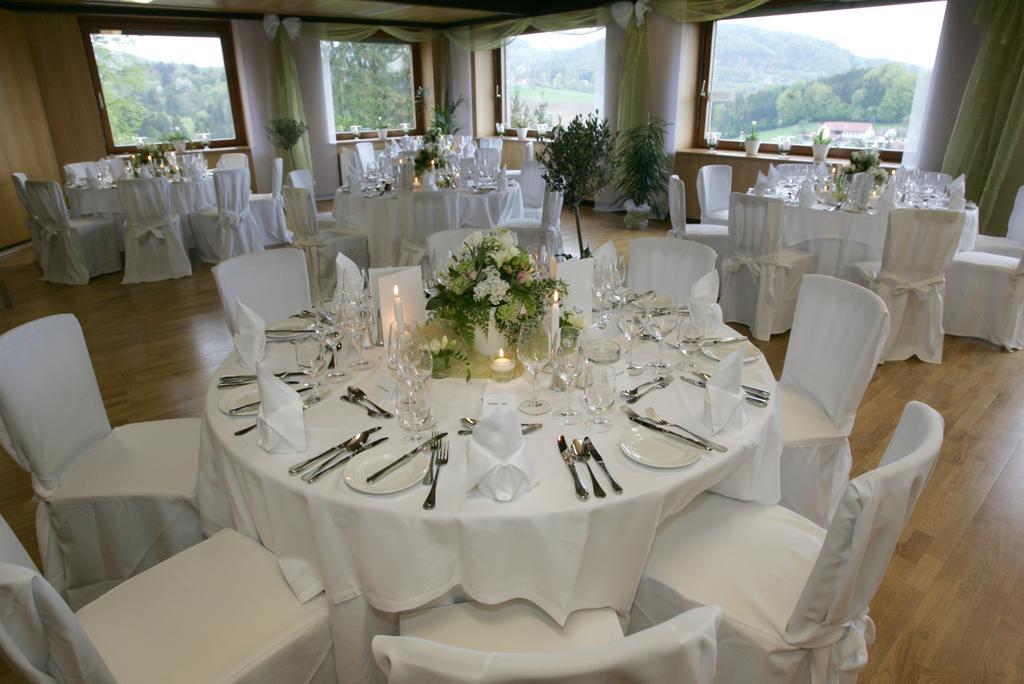 Hotel Pfeifer Zum Kirchenwirt Graz Exteriör bild